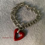 Bracelet with red steel heart and chain - Image 2